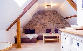 Traumwohnung Jolly Jumper Auf Idyllischem Reiterhof Naehe Burg Eltz